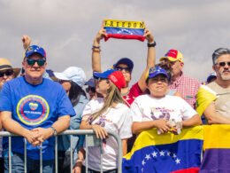 Venezuelan expats gathered behind barricades
